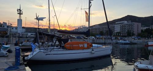 Kavala Boat Rental | Yacht Pipit