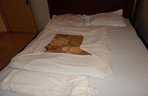 Bukoto Hotel | Yahoo Guesthouse