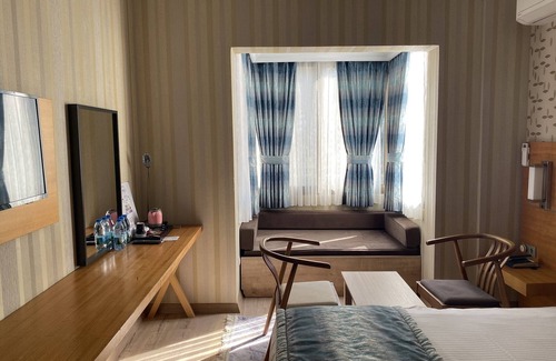 Efeler Hotel | Yahura Otel