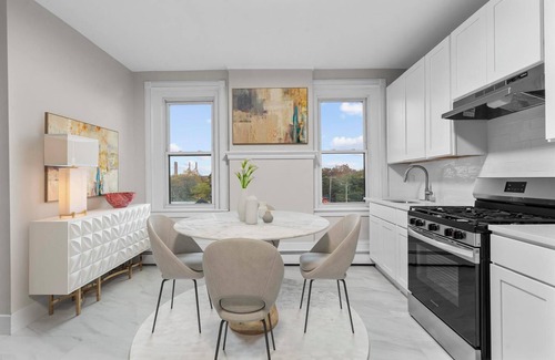 Mill River Apartment | Yale Luxury New Haven. Spacious. Parking. Amenities Provided, Prime Location.