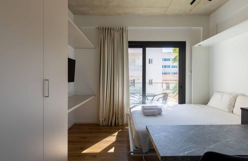 Limassol Apartment | YAMAS Urban Living Tidy Studio