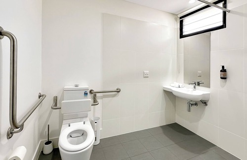 Nhulunbuy Hotel | Yanawal