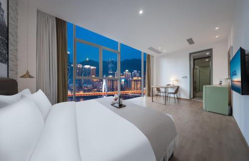 Yuzhong Hotel | YANG TRAVEL Hotel Chongqing Jiefangbei Hongyadong Branch