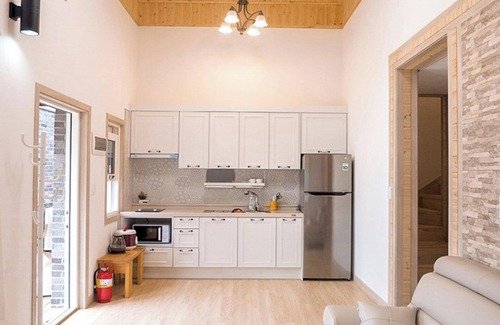 Yangyang House | Yangyang Mono Tree Pension