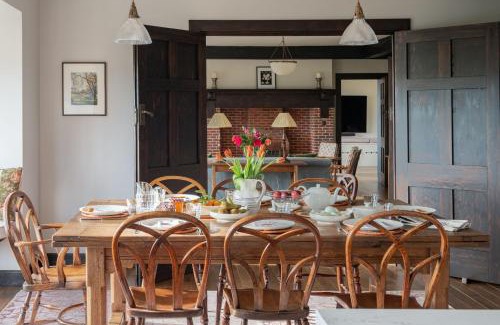 Thurlestone House | Yellow Sands