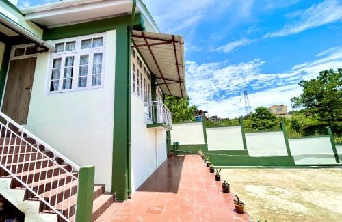 Shillong Villa | Yepplo Holiday Home - Complimentary Breakfast - 24 hrs Caretaker & Power Backup