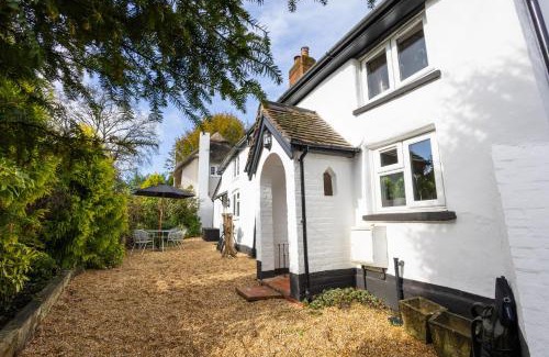New Forest District House | Yew Tree Cottage