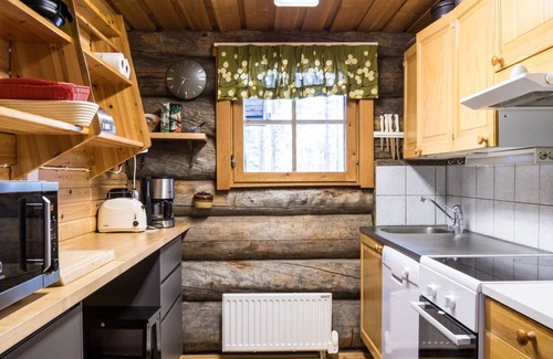 Yllasjarvi House | Ylläspollu A by Interhome