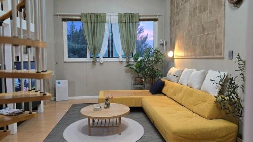 Sangam-dong Villa | Young Stay
