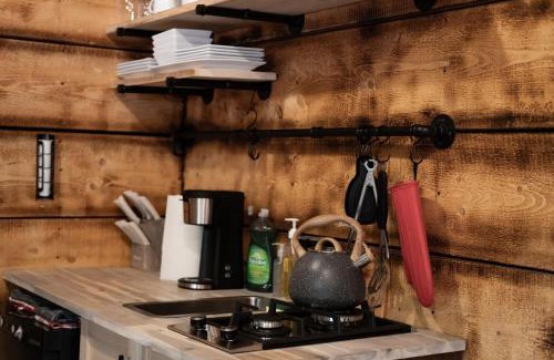 Lac-des-Plages House | Your Cozy Cabin Retreat