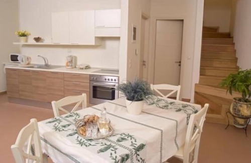 Omalos Villa | Your Gorge-side Getaway Modern Villas, Natural Beauty