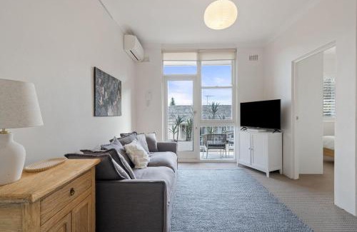 Balmain Apartment | Your Stylish Balmain Retreat