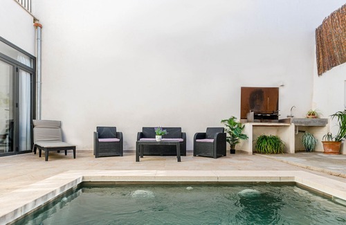 Muro House | YourHouse Can Jordi, stylish townhouse with private pool