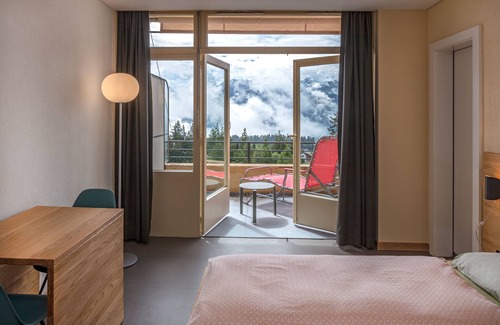 Montana Hotel | Youth Hostel Crans-Montana
