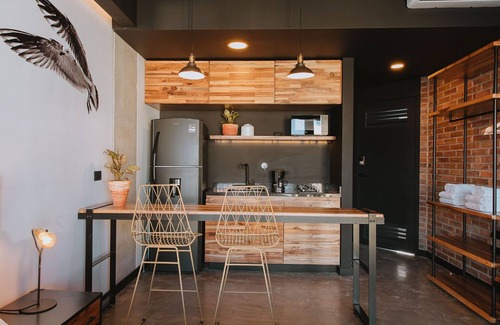 Laureles Apartment | Youthful Design Studio in the heart of Laureles