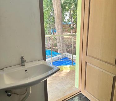 Courtallam House | YUGA GUEST HOUSE