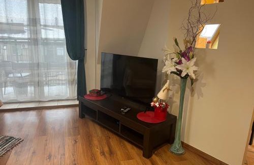 Wlochy Apartment | ZAPUSTNA NOWA