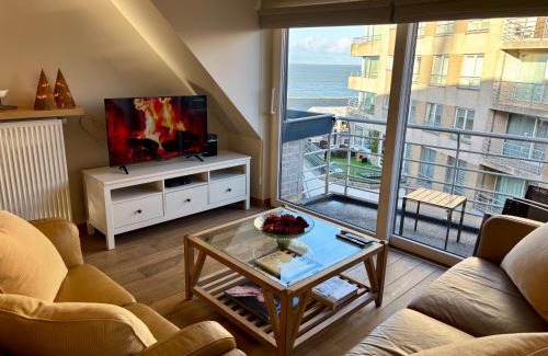 Blankenberge Apartment | Zen at Sea Duplex Blankenberge