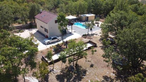 Oklaj Villa | Zen Promona