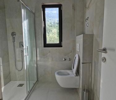 Brist Apartment | Zen Residence 2