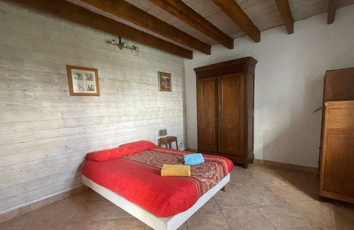 Saint-Jean-de-Marsacq Apartment | Zenbreak Galeben Adoura