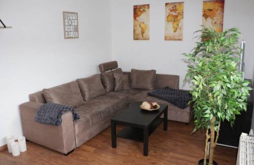 Strehlen Apartment | Zentralgelegene 4-Raum Ferienwohnung bis 8 Pers.