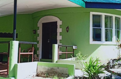 Daanbantayan Hotel | Zhang Resort and Dive Center OPC