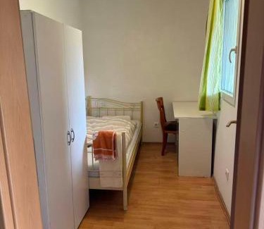 Gross Buchholz House | Zimmer in Kanal nähe