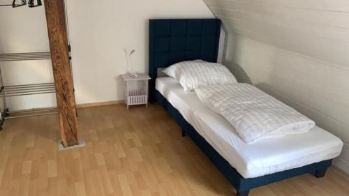 Enger Apartment | Zimmer in Wohnung, Monteure, Zentral,