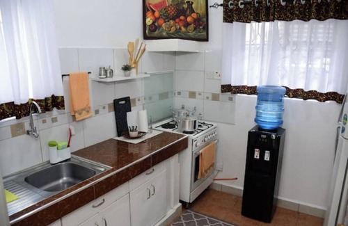 Mbotela House | Zoya, 2Bed/rm Standalone Hse+Homeoffice, near JKIA