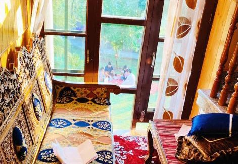 Nishat-Shalimar Apartment | Zulal Guest House