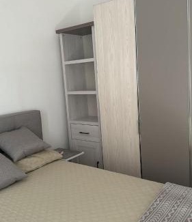 Aubing-Sud Apartment | Zwei Zimmer Apartment - ideal zum getrennten Schlafen