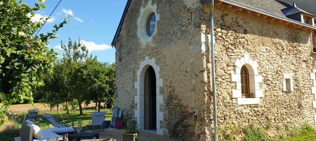 Guesthouse near La Flèche - Pets Allowed - Breakfast Included