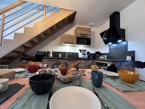 Évasion rurale avec SPA et cheminée dans un gîte bourguignon - FR-1-489-539