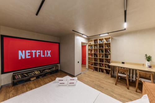 Фирменная квартира c домашним кинотеатром ЦУМ