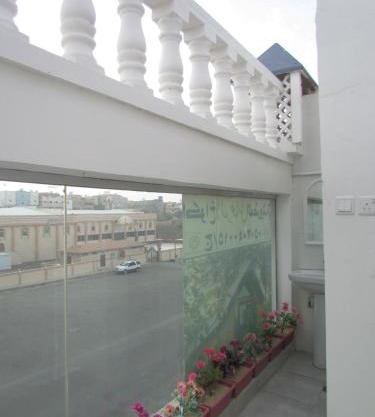 أكواخ الدغاس بغرفه وجلسه خارجيه