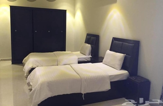 عمارة ام قيس الاثرية السياحية