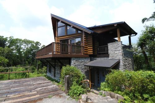 エメラルドグリーン富士