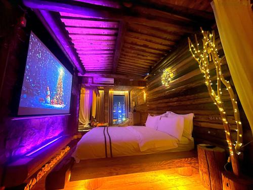 哲帆民宿 大学城龙湖u城百年风化老木屋店