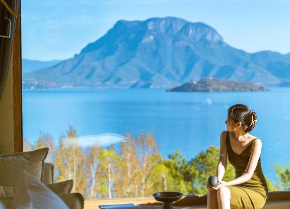 泸沽湖千山继酒店 Lugu Lake Qianshanji Hotel