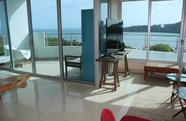 07F Resort Breathtaking Ocean Views Panama Canal