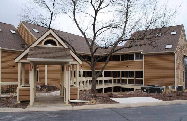 1 Bedroom, 1 bath townhouse in The Galena Territory.