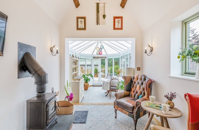 1 bedroom accommodation in Ellerdine, near Telford