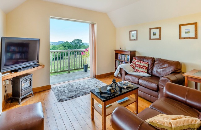 1 bedroom accommodation in Pontesbury, near Shrewsbury