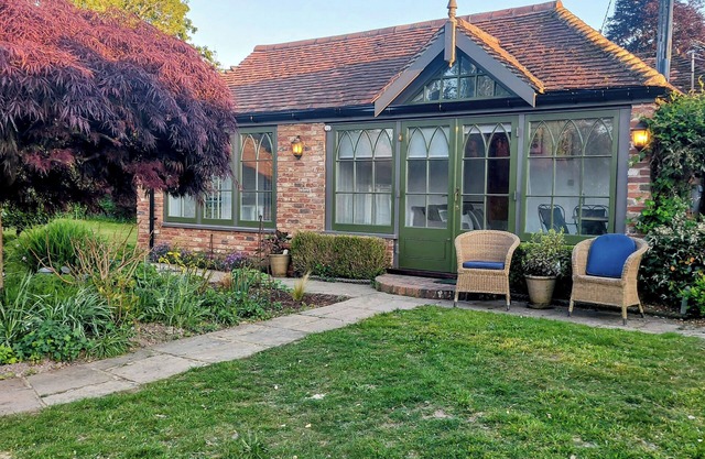 1 bedroom accommodation in Fittleworth, near Chichester