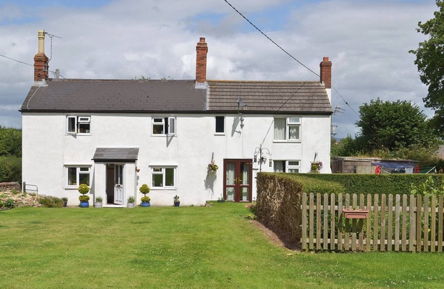 1 bedroom accommodation in Wrangway, near Wellington