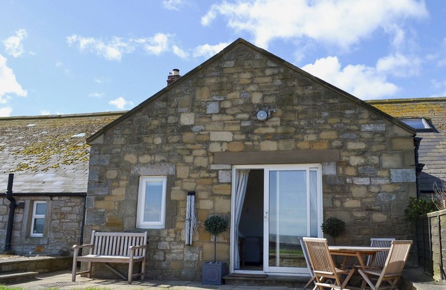 1 bedroom accommodation in Boulmer