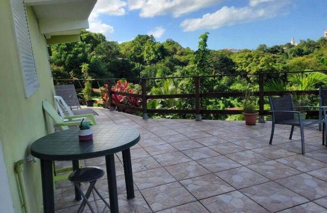 1 bedroom apartment in pointe-ã -pitre