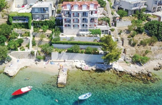 1 bedroom cozy apartment in Stanici