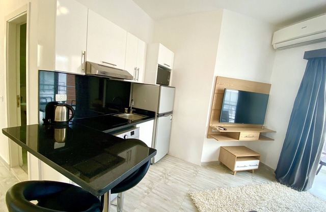 1 bedroom apartment in Aqua Palms Resort